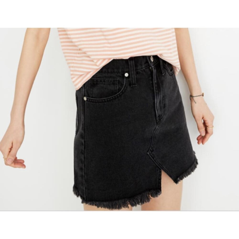 Madewell Skirt Mini Denim Rigid A-line Raw Hem Black Luna sz. 27
